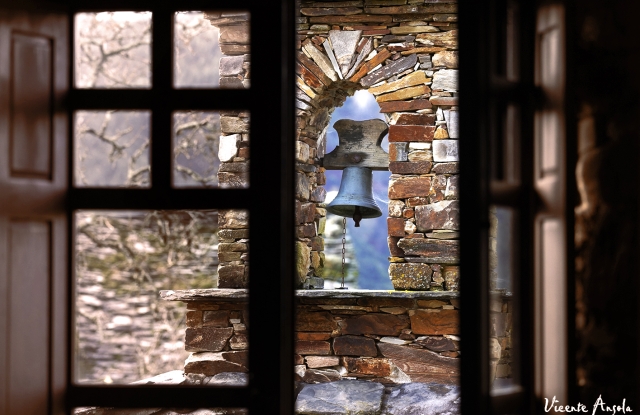 HABITACION DOS TRASNOS VISTA DESDE VENTANA.jpg